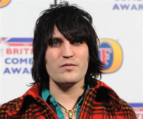 who is noel fielding.